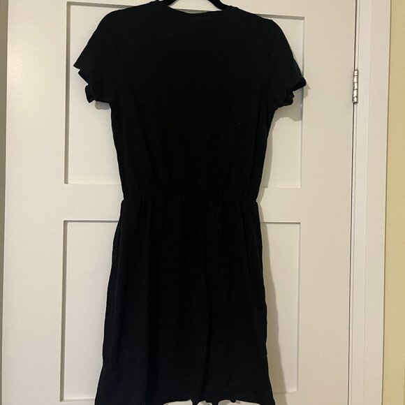 Old Navy Waist-Defined Black T-Shirt Dress - Picture 2 of 3
